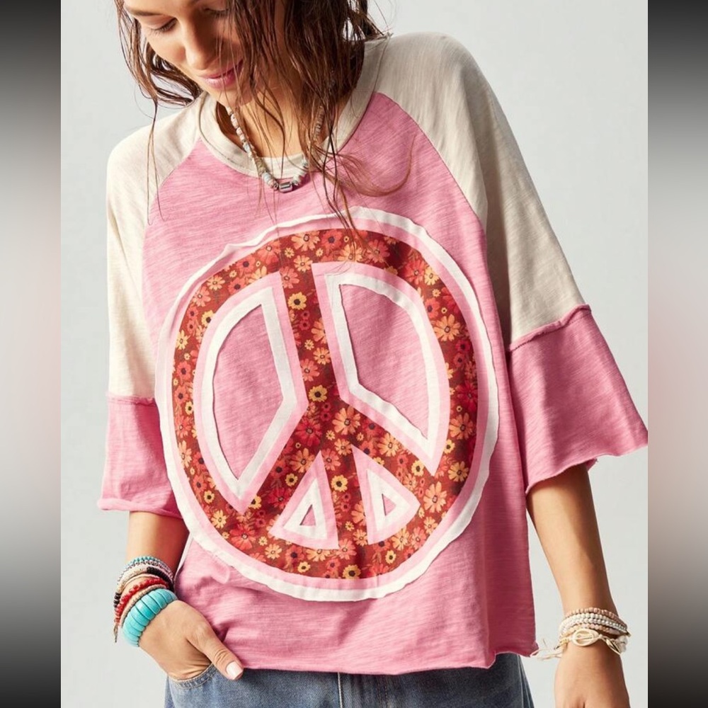 Pink Peace-Print Raglan Short Sleeve Tee